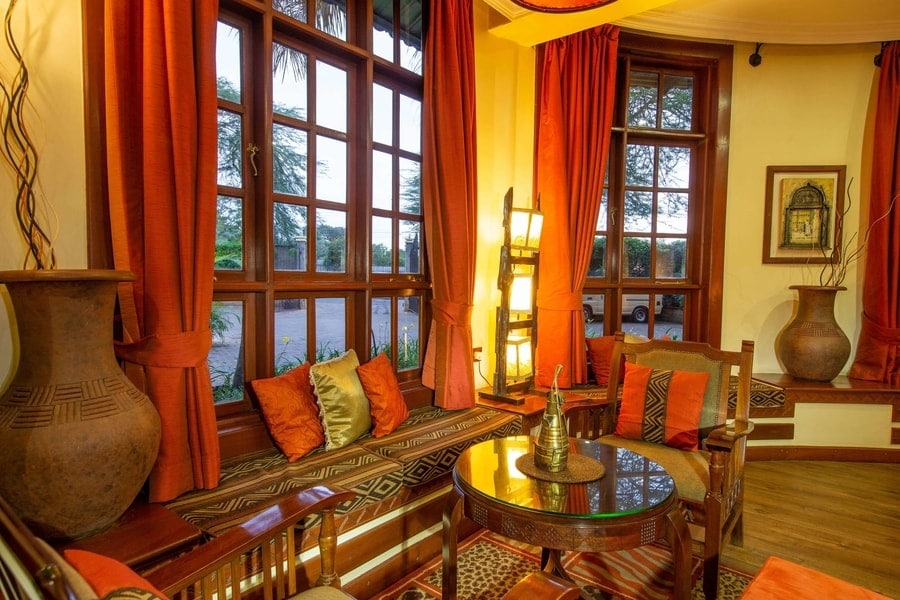 The African Tulip / Arusha 10