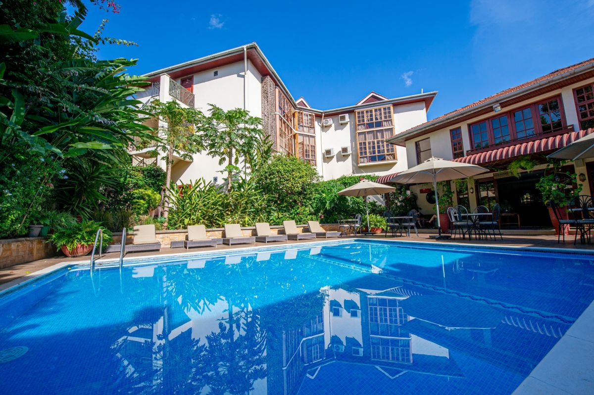 The African Tulip / Arusha 16