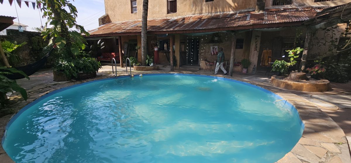 Firefly / Bagamoyo 2