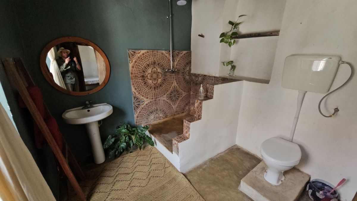 Firefly / Bagamoyo 15