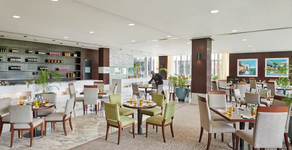 The Kilimanjaro - Hyatt Regency / Dar es Salaam 13