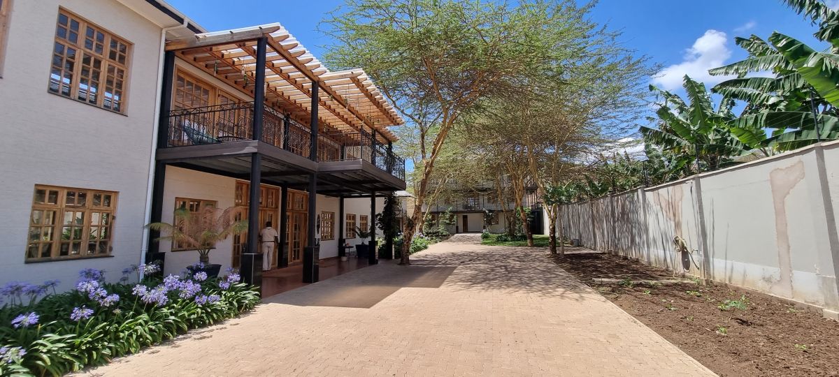 Kahawa House / Arusha 29