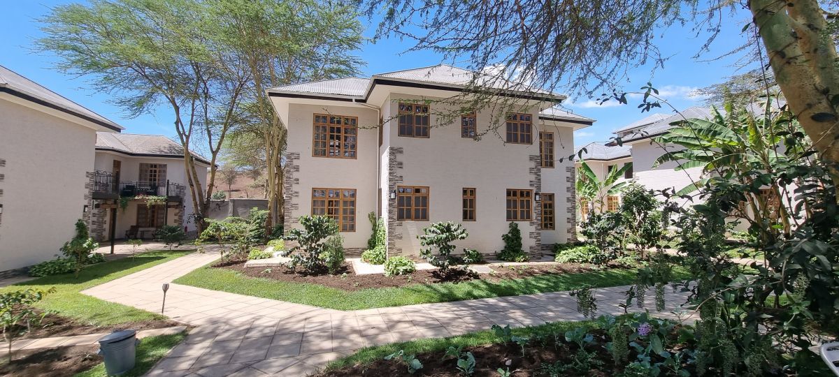 Kahawa House / Arusha 21