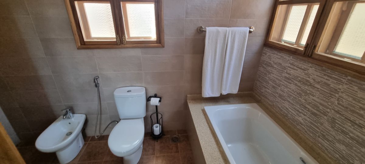 Kahawa House / Arusha 12