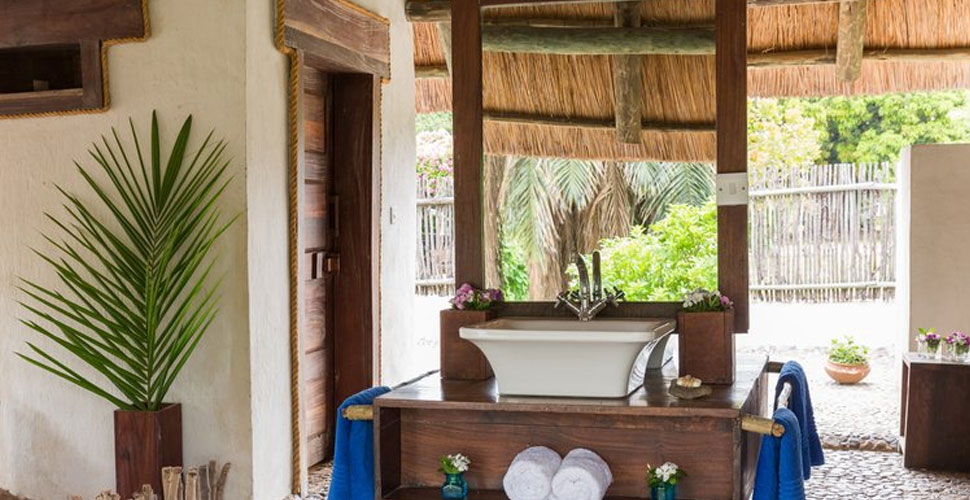 Lake Shore Lodge / Kipili am Tanganjikasee 9