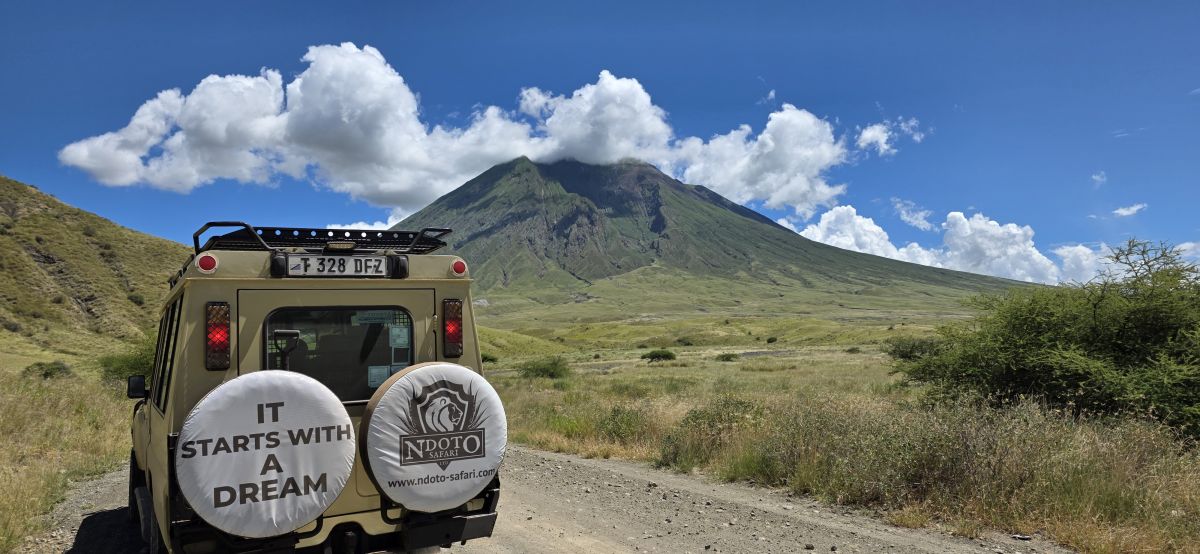 Maasai Giraffe Eco Lodge / Lake Natron 4