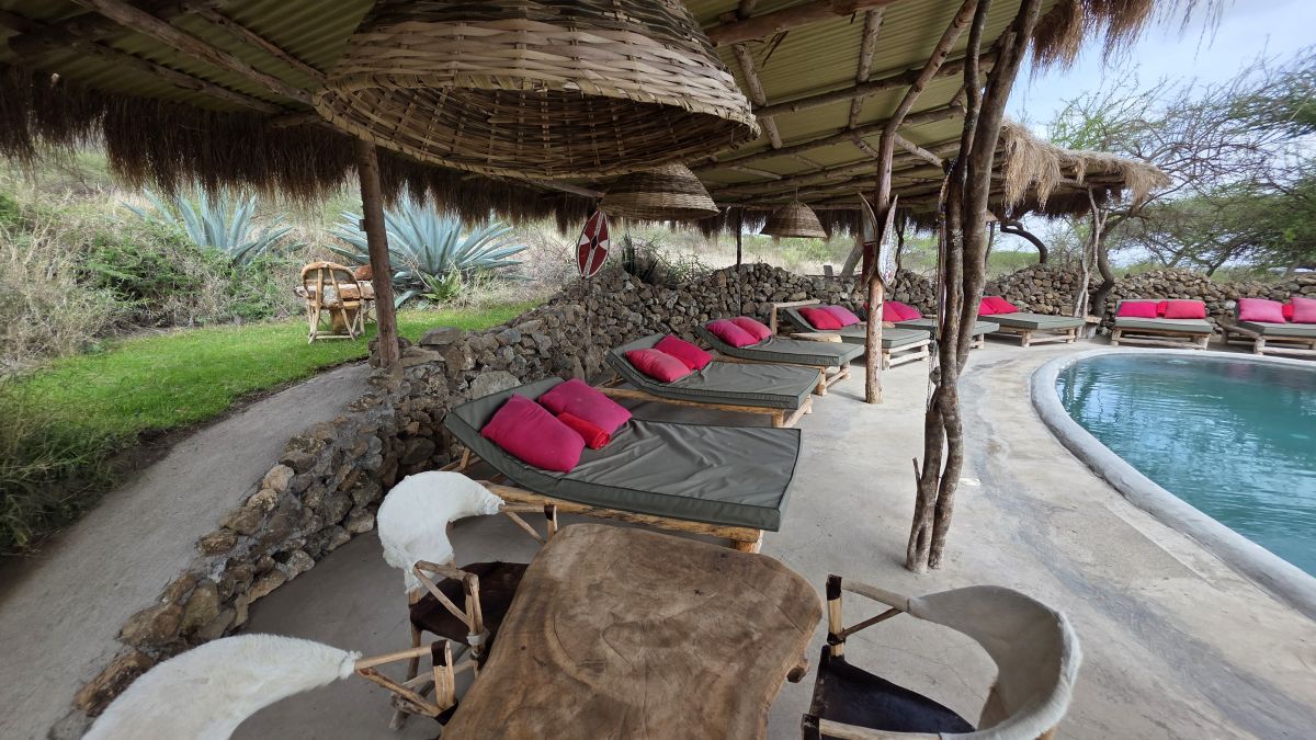 Maasai Sacred Site Mukuru „The Cave“ / Africa Amini Life 12