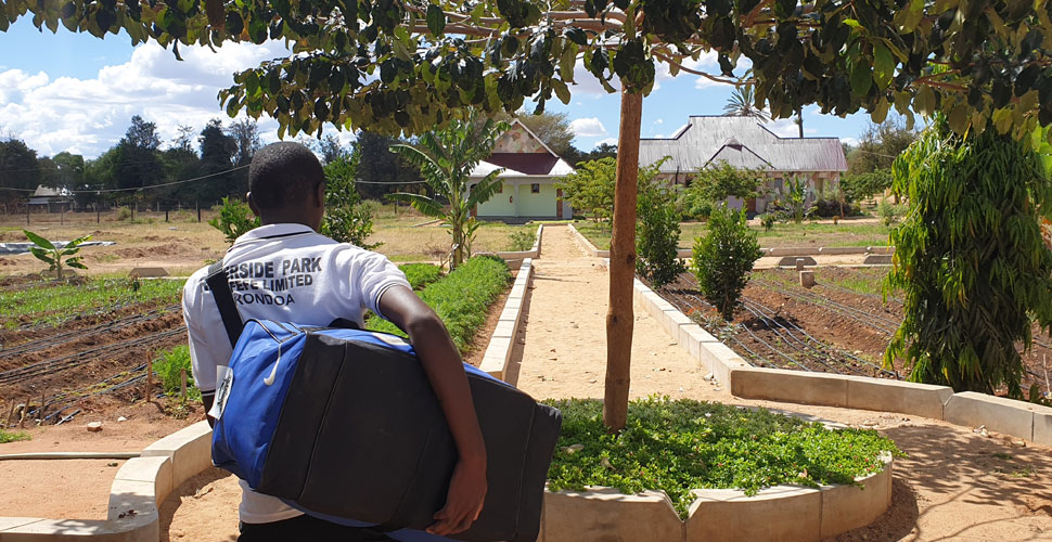 River Side Park / Kondoa 5