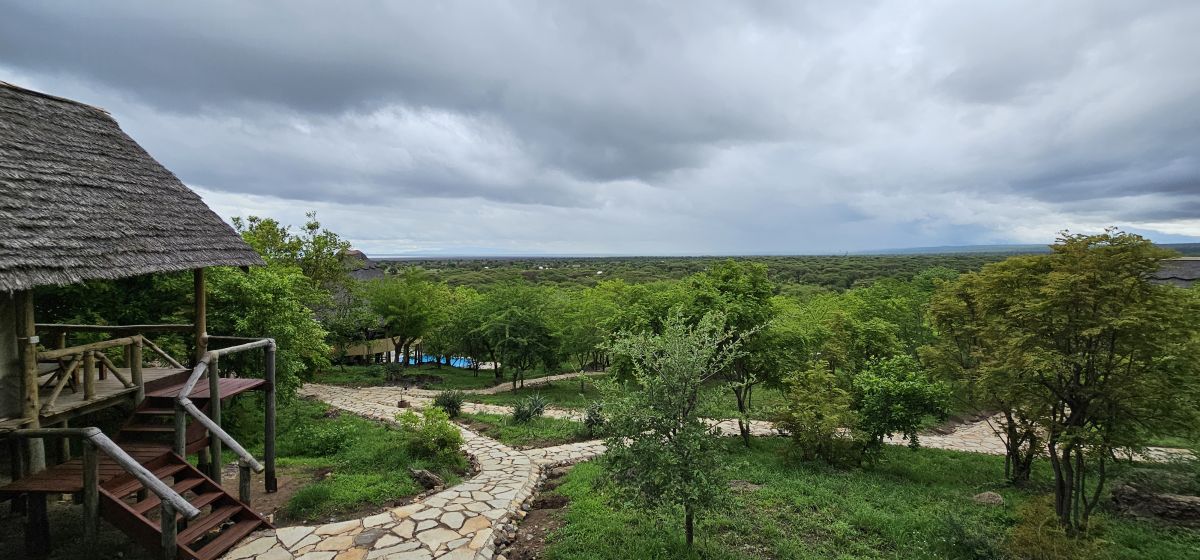 Sangaiwe Tented Lodge 12