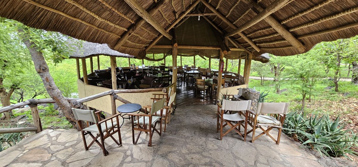 Sangaiwe Tented Lodge 9