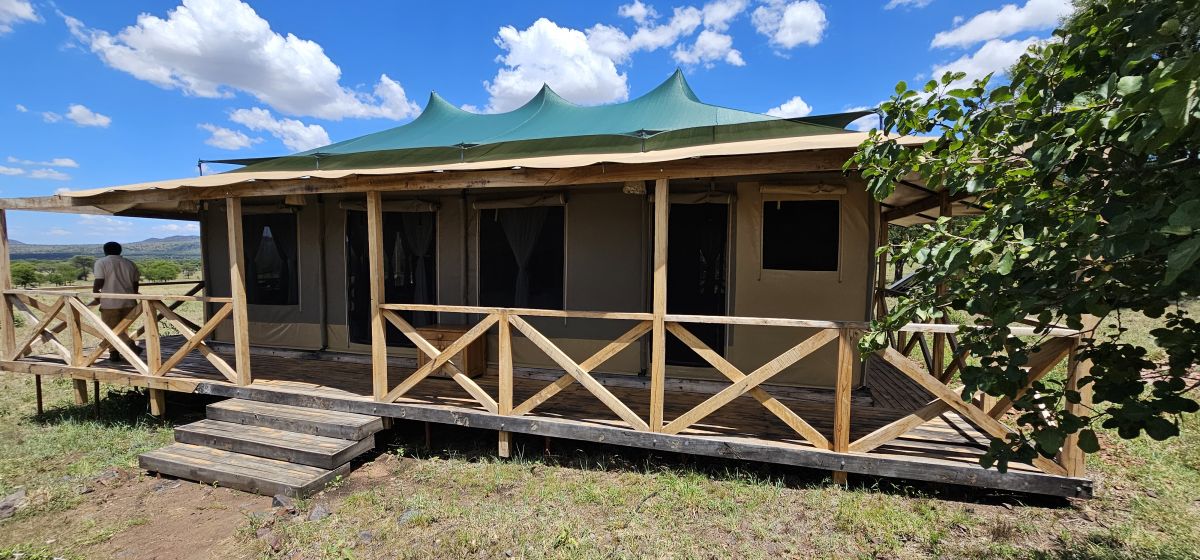 Signature Serengeti Luxury Tented Safari Camp 17