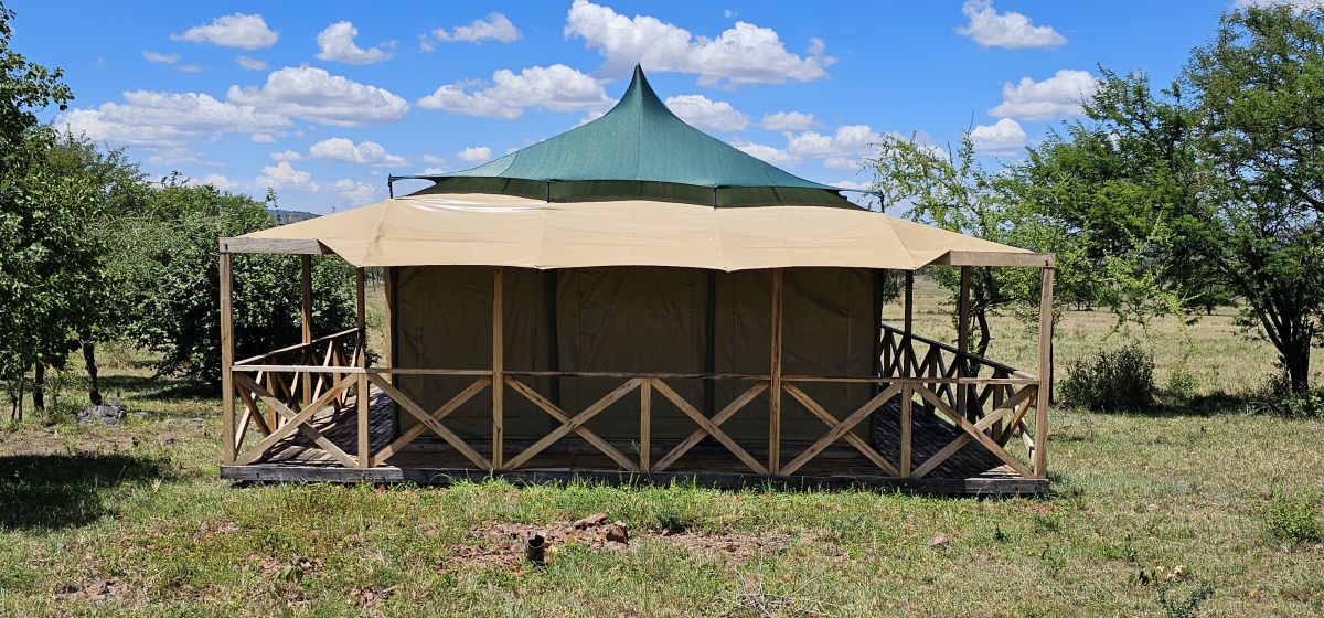 Signature Serengeti Luxury Tented Safari Camp 13