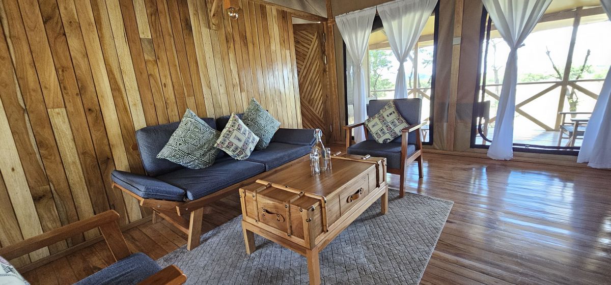 Signature Serengeti Luxury Tented Safari Camp 4