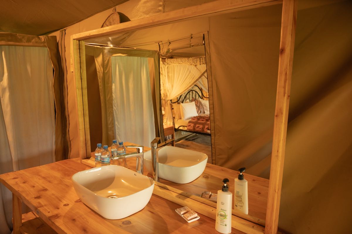 Tukaone Tented Camp / Serengeti 23