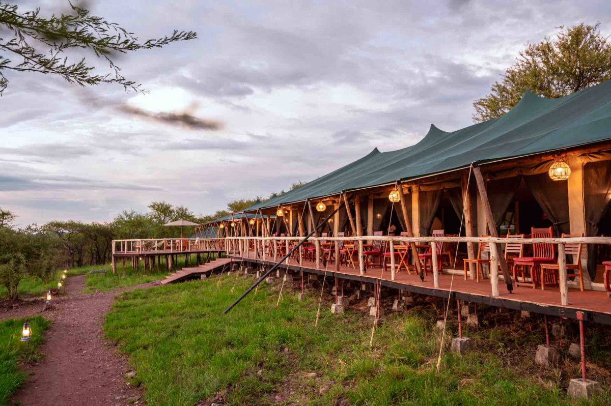 Tukaone Tented Camp / Serengeti 4