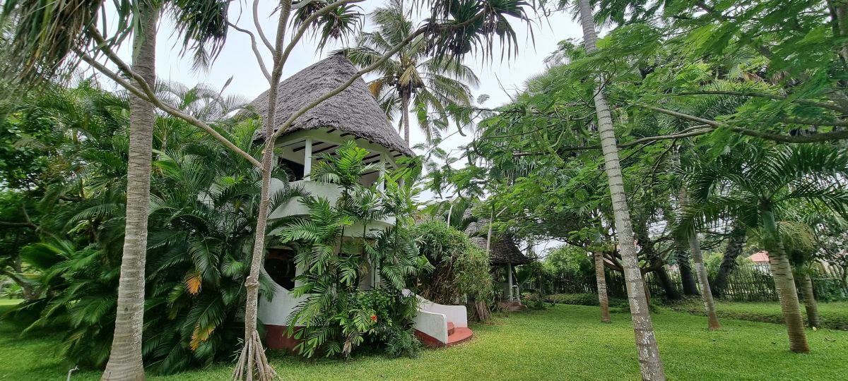 Travellers Lodge / Bagamoyo 1